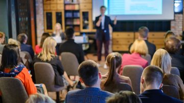 Manipulacje krótkodźwigniowe kurs- innowacyjne i rozbudowane techniki eksperckiej leczenia ręcznej dla efektywnej pracy z osobą.